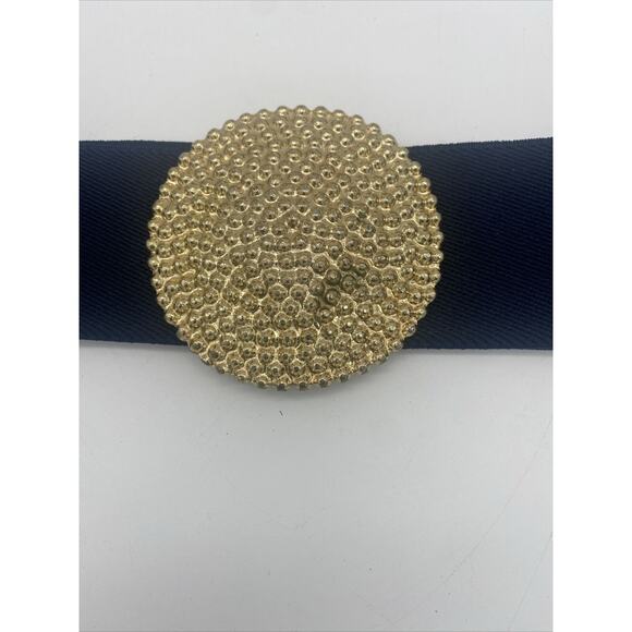 Vintage Macy's Wide Elastic Waist Belt Navy Blue Gold Stippled Medallion - Picture 2 of 4